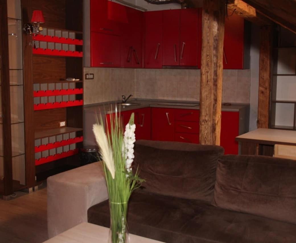 Apartament Podgorica Esterno foto